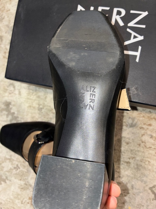 BRAND NEW Naturalizer Black Leather Mary Jane Block Heel Pumps - Picture 5 of 7